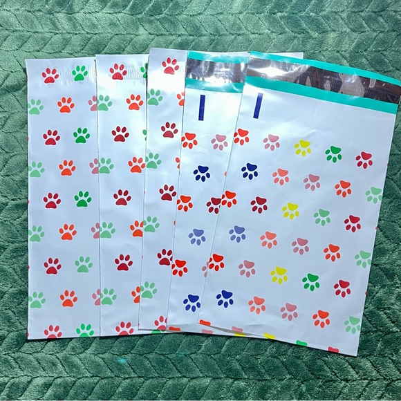 20 - 6 X 9 - Puppy Dog Paw Print - Rainbow -  Poly Mailers - Picture 2 of 5